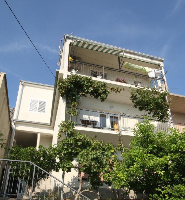 Apartment Kate Omis Exterior photo